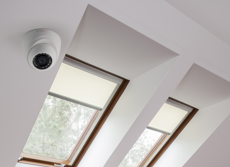 Technaxx 4563 Dome Innen Überwachungskamera 1 MP 1280 x 720, Nachtsicht 10 m, Decke/Wand, Kabelgebunden, Weiß, Plug-Type C (EU)