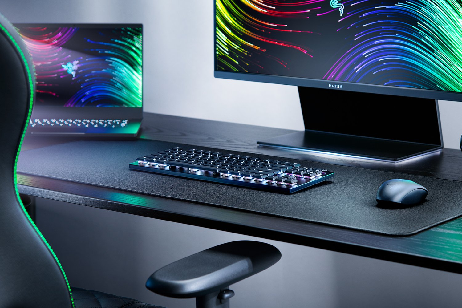 Razer DeathStalker V2 Pro Tenkeyless Tastatur Gaming USB + RF Wireless + Bluetooth Schwarz - (CHE Layout - QWERTZ)