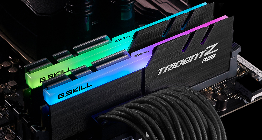 G.Skill Trident Z RGB F4-3600C18D-32GTZR Arbeitsspeicher 32 GB (2x16) DDR4 3600 MHz CL18, RGB, 288-pin DIMM, 1.35 V, XMP 2.0