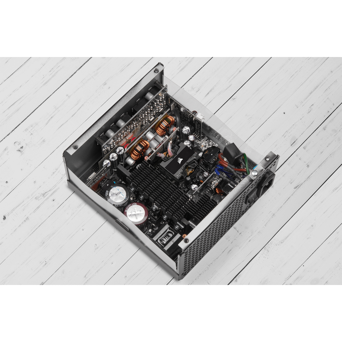 Corsair RM850x Netzteil 850 W 80 PLUS Gold ATX, Vollständig modular, Schwarz, 13,5 cm Lüfter, EU