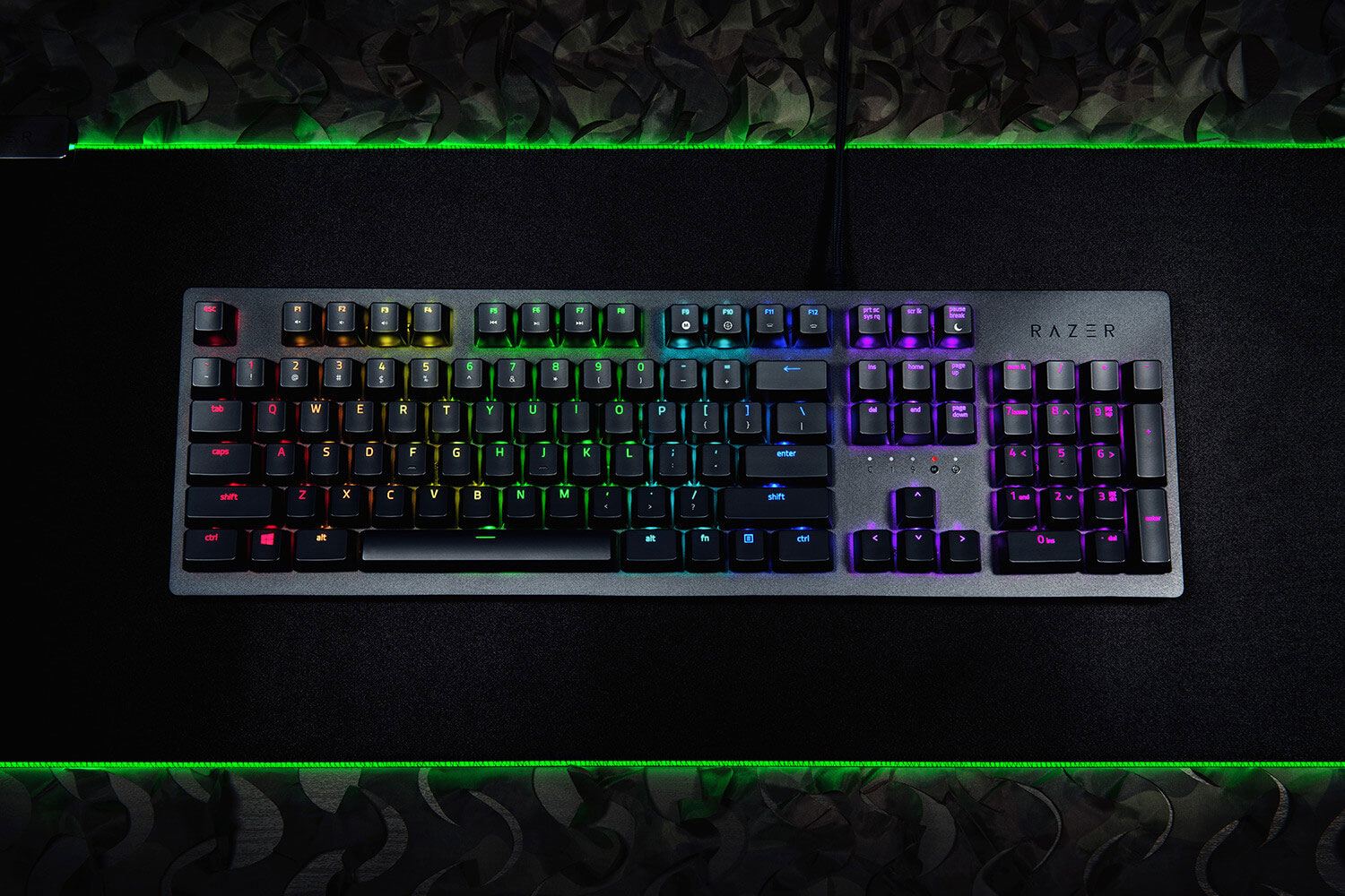 Razer Huntsman Gaming Keyboard Opto-Mechanical Purple Switches RGB PRT Layout QWERTY