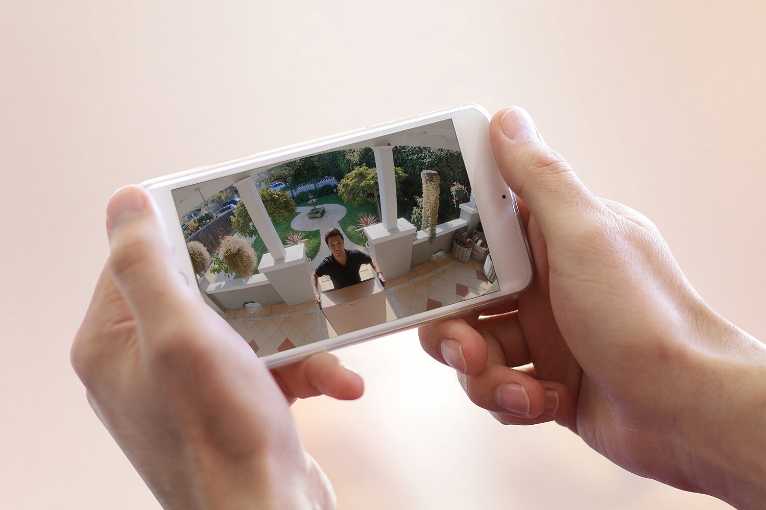 Swann SWIFI-SPOTCAM Geschoss IP-Sicherheitskamera Innen & Außen FHD Decke/Wand