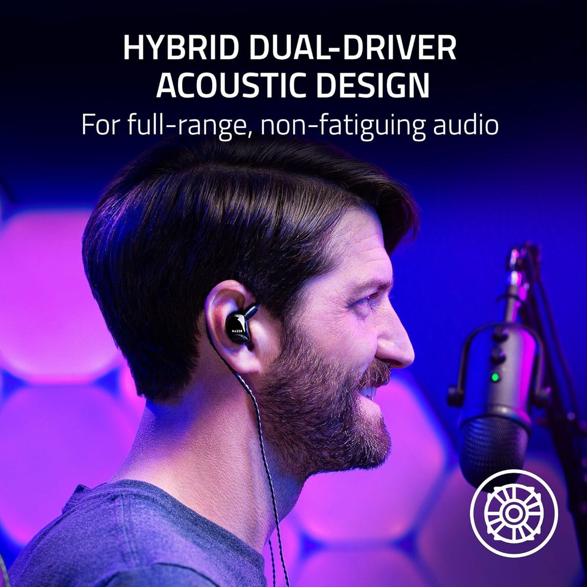 Razer Moray In-Ear Monitor für ganztägiges Streaming: Klarer Klang über den gesamten Frequenzbereich - Bequeme Passform - Flaches Design - Schallisolierende Ohrhörer - Abnehmbares Kabel - Individuelle Ohrstöpsel und Tasche - Schwarz