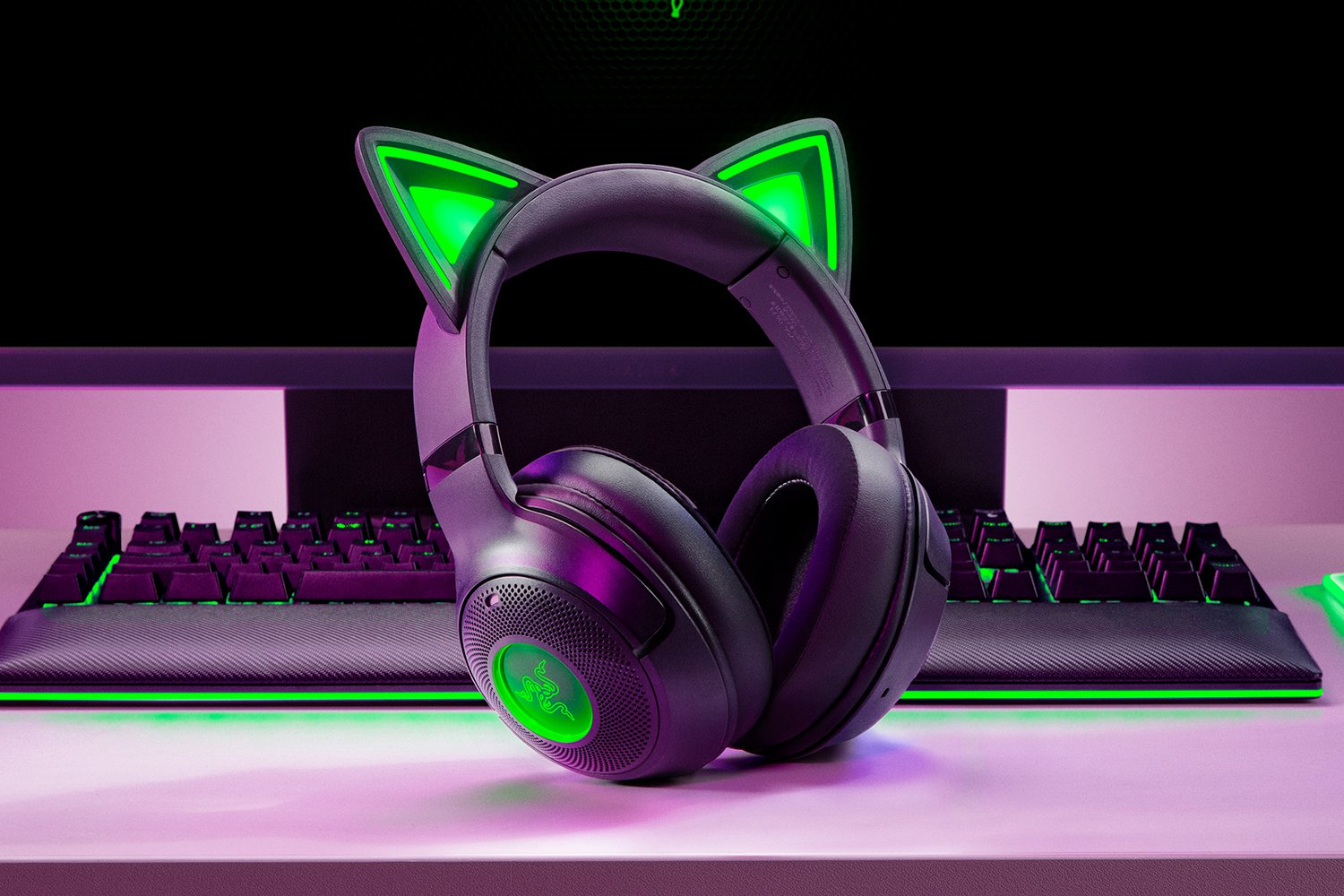 Razer Kraken Kitty V2 BT Kopfhörer Kabellos Kopfband Gaming Bluetooth Schwarz