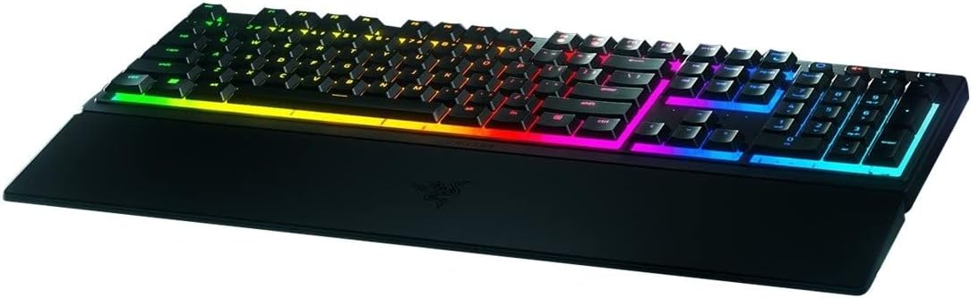 Razer Ornata V3 Low Profile Gaming Keyboard (Hybrid Switch mit Mecha-Membran, UV-beschichtete Tasten, weichmagnetische Handballenauflage, RGB Chrom) Schwarz - (ESP Layout - QWERTY)