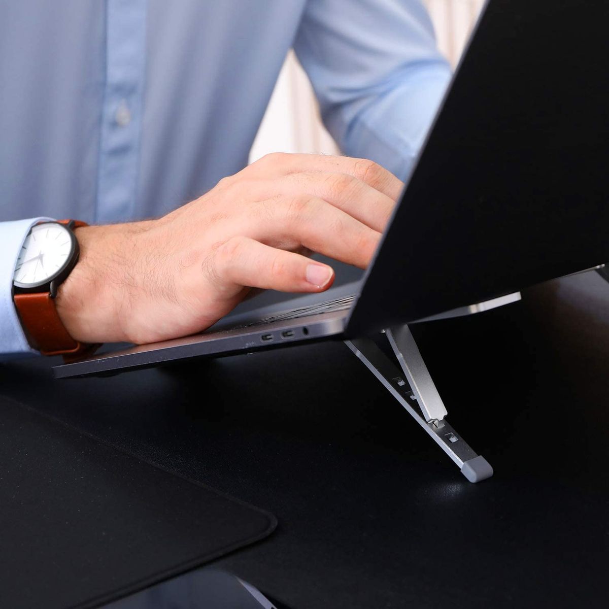 Klim Steady - Laptop Stand and Tablet Stand + Lightweight, Robust Aluminium Frame + Adjustable Notebook Stand Compatible with iPad and Laptop up to 15.6 Inches