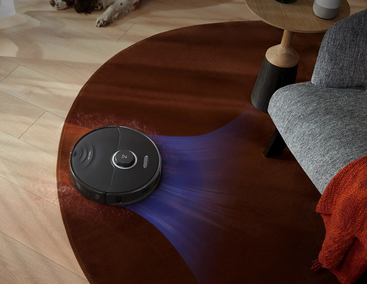 Roborock S8 Pro Ultra Saug- & Wischroboter mit All-in-One-Station, 6000 Pa, 180 min Laufzeit, 350 ml Staubbehälter, 200 ml Wassertank, Schwarz