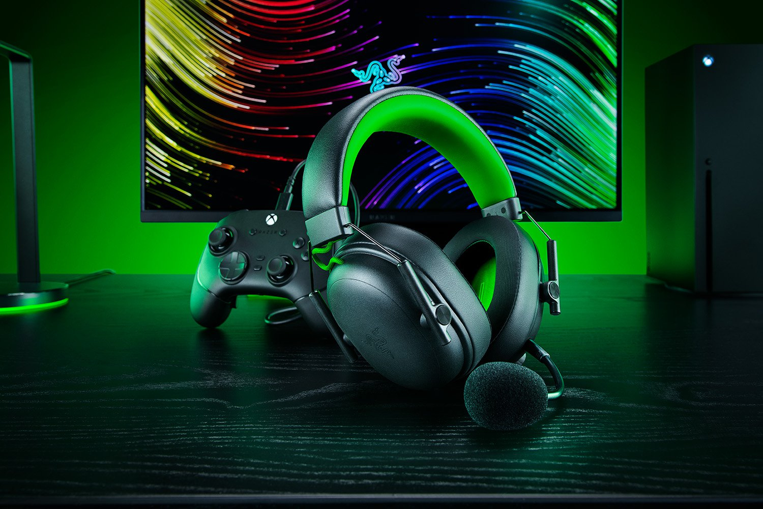 Razer BlackShark V3 X HyperSpeed Gaming Headset Kabellos & Verkabelt, 2,4 GHz Wireless Bluetooth USB-A Empfänger 3,5 mm THX Spatial Audio 70 h Schwarz/Grün