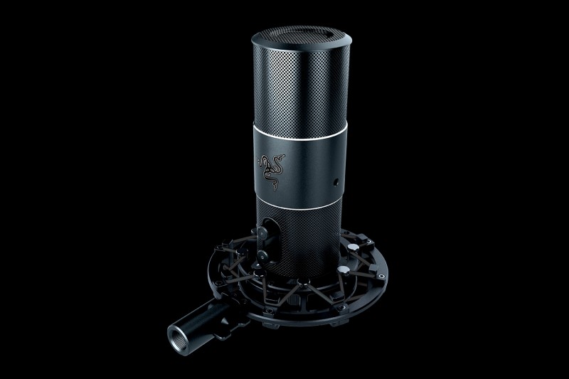 Razer Seiren Pro Professionelles Digitales XLR/USB Mikrofon in HD-Qualität