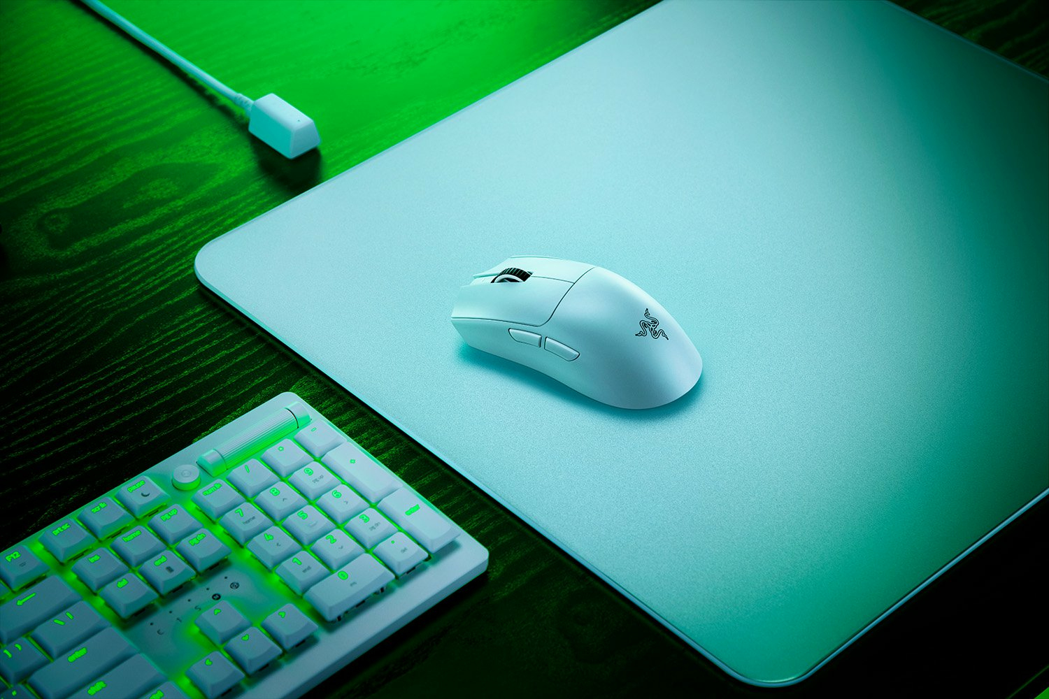 Razer Viper V3 Pro Maus Gaming rechts RF Wireless + USB Type-C Optisch 35000 DPI