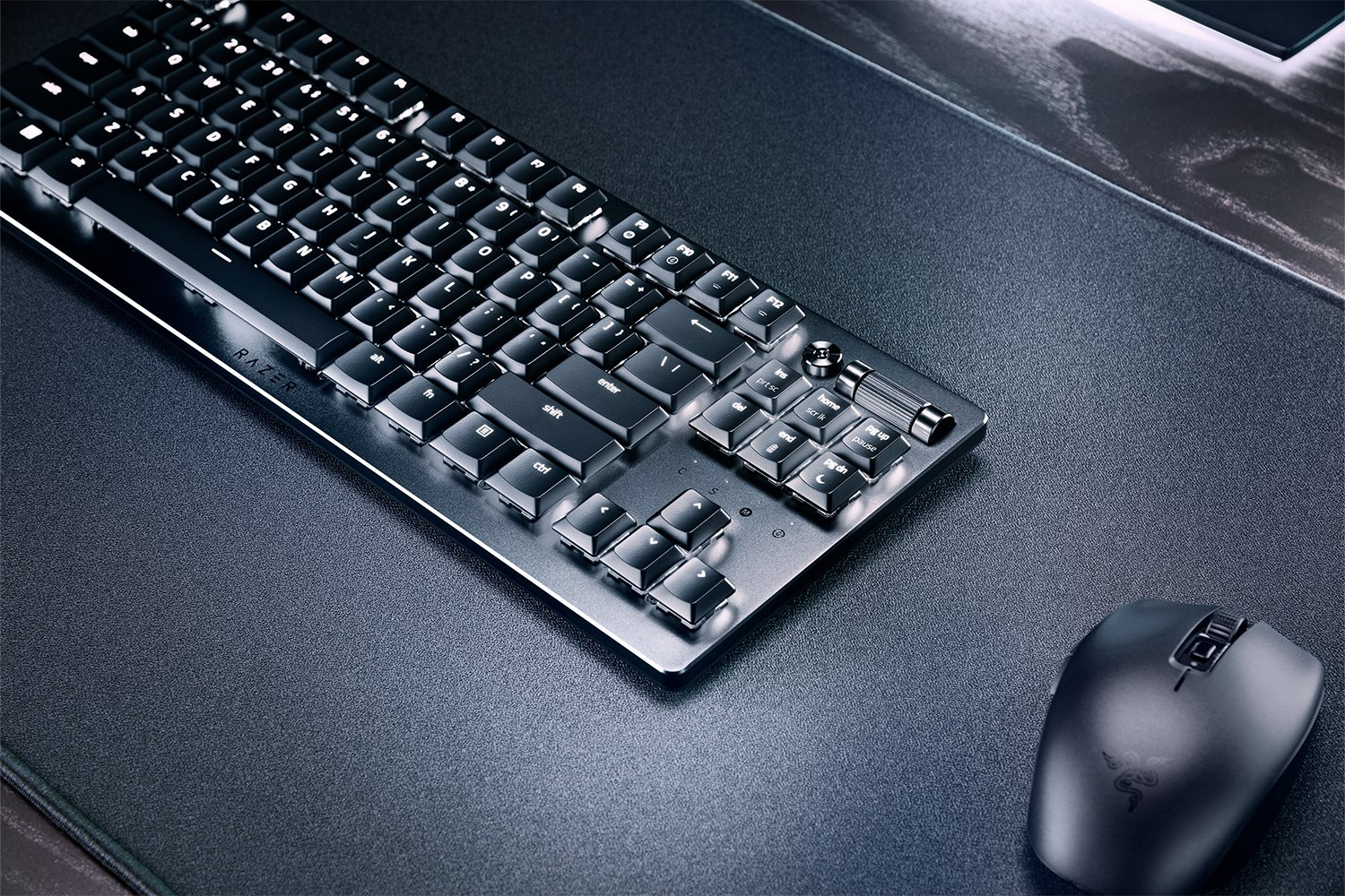 Razer DeathStalker V2 Pro TKL Gaming Keyboard Dual Wireless Optical Red Switches RGB DEU Layout QWERTZ
