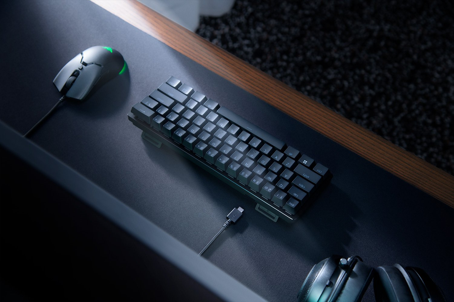 Razer Huntsman Mini Analog Gaming Keyboard Optical Switches Chroma RGB DEU Layout QWERTZ