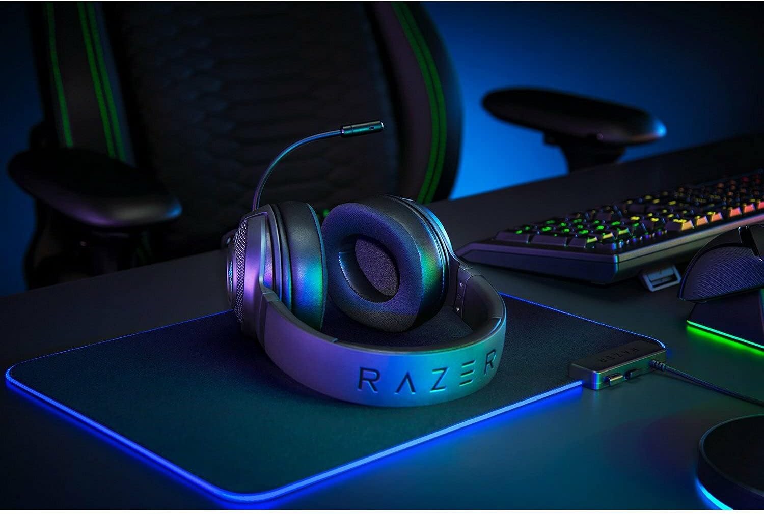 Razer Kraken V3 X Gaming Headset, 7.1 Surround Sound, Triforce 40mm Treiber, Faltbares HyperClear Nierenmikrofon, Chroma RGB Beleuchtung für PC, Classic Black
