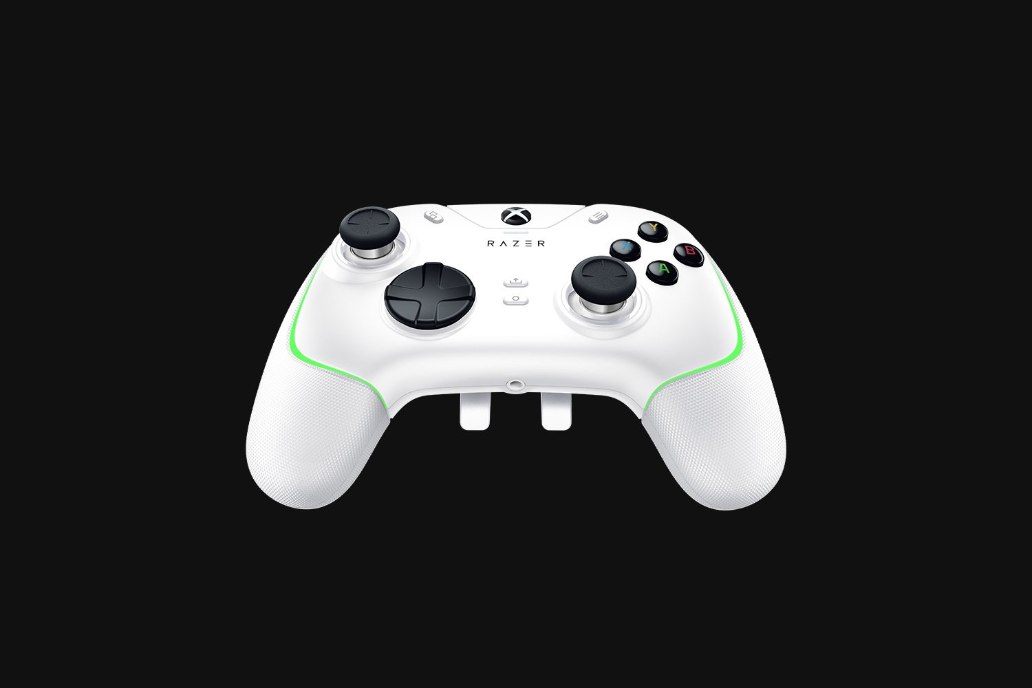 Razer Wolverine V2 Chroma Gaming Controller Gamepad USB RGB for Xbox PC White