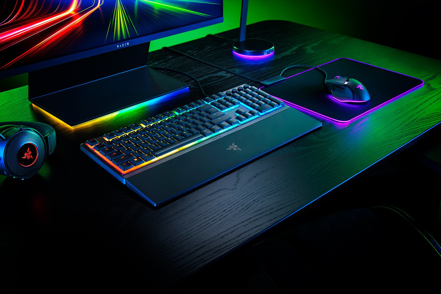 Razer Ornata V3 Low-Profile Mecha-Membran RGB Tastatur - Schwarz - (CHE Layout - QWERTZ)