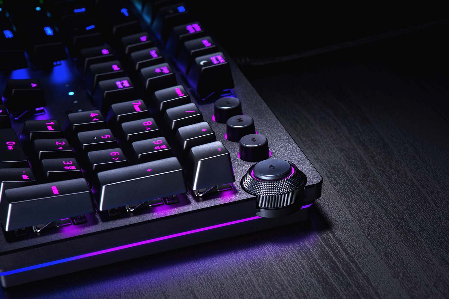 Razer Huntsman Elite Gaming Keyboard Opto-Mechanical Purple Switches - NORDIC Layout - QWERTY