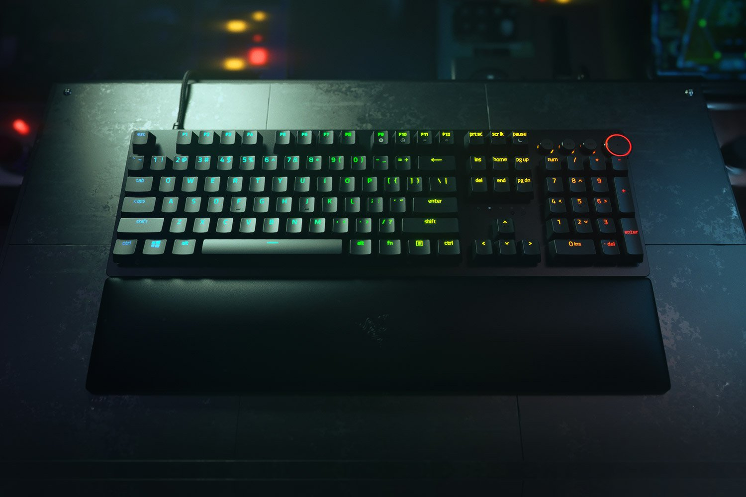 Razer Huntsman V2 Gaming Keyboard Optical Purple Switches Chroma RGB DEU Layout QWERTZ