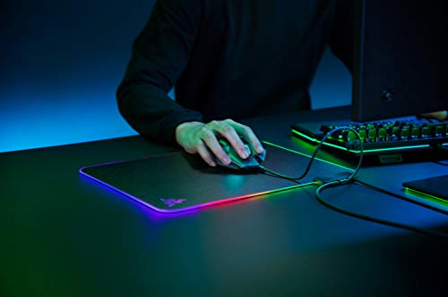 Razer Firefly V2 Gaming Mousepad Hard Chroma RGB 355x255x3mm Black