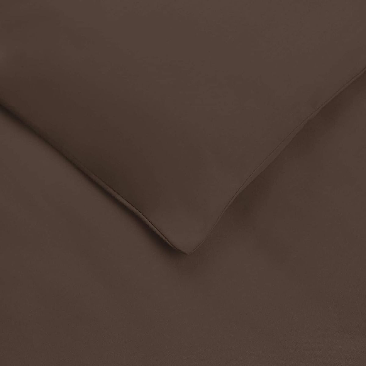 Amazon Basics - Bettwäsche-Set, Satin - 200 x 200 cm / 50 x 80 cm x 2, Braun 200 x 200 cm 50 x 80 cm x 2 Kissenbezug Brown